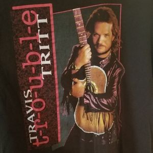 Vintage Travis Tritt shirt.